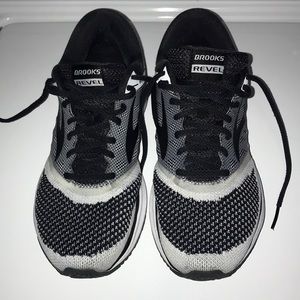 Women’s Brooks Revel Shoes